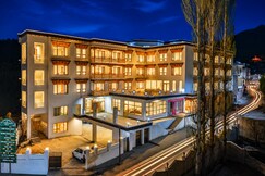 HOTEL LAKROOK