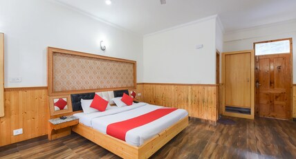 Sunny Heights Room Type - Deluxe Cozy Mountain View Room with Balcony Sunny Heights Room Type - Deluxe Cozy Mountain View Room with Balcony