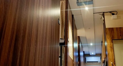 Almas Dormitory 24hours Air Condition Room Type - Single AC Dormitory Bed