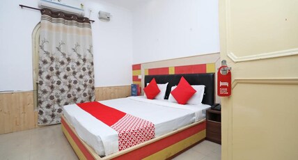 Ever Green Hotel & Restaurants Room Type - Non Ac Room