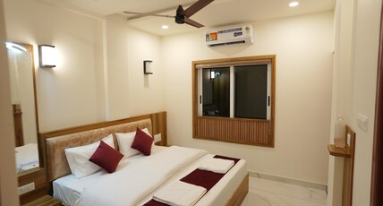 MISTERIA INN Room Type - Suite Room With Balcony