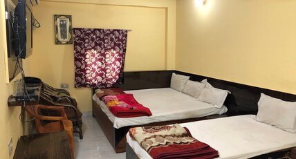 Hotel Shobhit Palace Room Type - Premium Family room 4 Beds