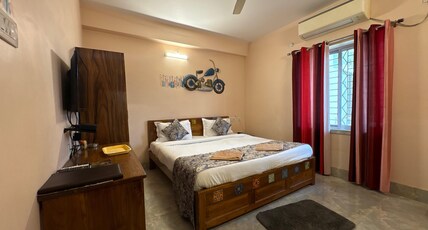 Binodini Hotel & Restaurant Room Type - Deluxe Room