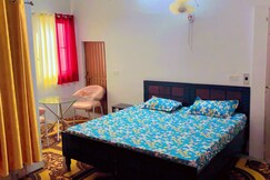 The Destination home stay and cafe