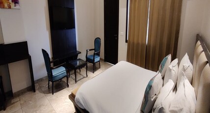 Hotel Krishna International Room Type - Super Deluxe