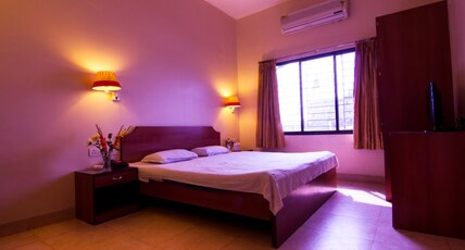 Hotel Rajawas  Room Type - Executive room