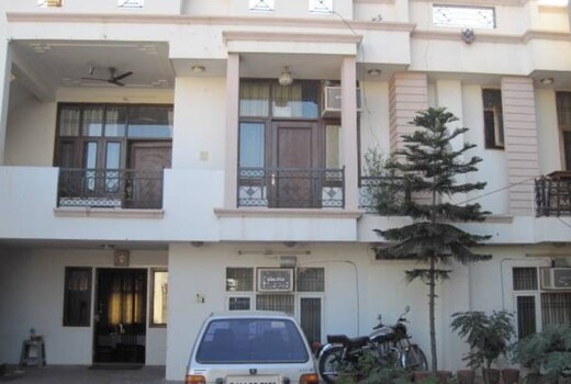 Landmark Residency 