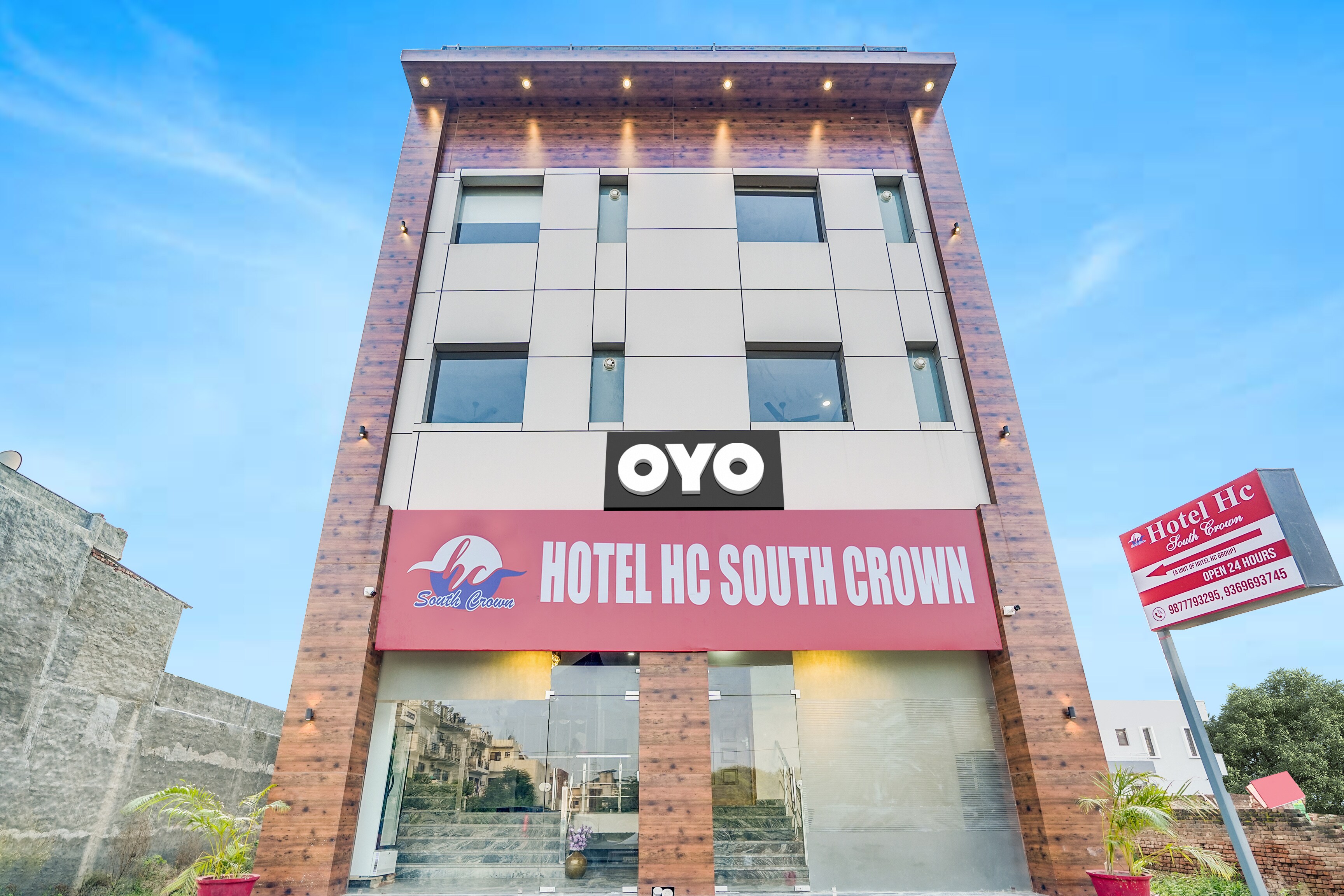 Hotel O South Crown - Tap to explore photos