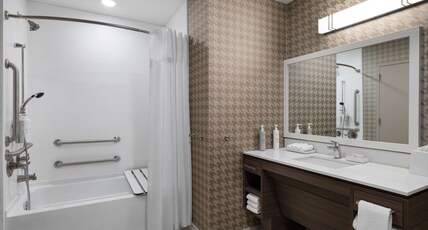 Home2 Suites by Hilton Brownsburg Room Type - 2QUEEN ACC TUB STUDIO STE