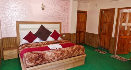 Apple Villa Manali Room Type - Ridge room 2