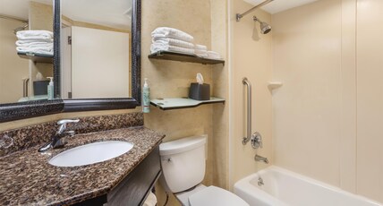 Best Western Bar Harbour Inn Room Type - 2 Double Beds, Non-Smoking, High Speed Internet Access, Coffee Maker, Hairdryer, Iron And Ironing Bo Best Western Bar Harbour Inn Room Type - 2 Double Beds, Non-Smoking, High Speed Internet Access, Coffee Maker, Hairdryer, Iron And Ironing Bo