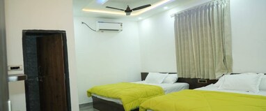 Hotel Kishan Kunj