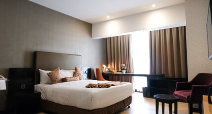 StarPoints Hotel,Kuala Lumpur Room Type - Deluxe King - Child Sharing Bed StarPoints Hotel,Kuala Lumpur Room Type - Deluxe King - Child Sharing Bed