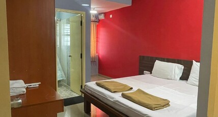 ThulasiRams | Rooms & Apartments Units Room Type - Single Bedroom