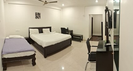 MN Stays Room Type - Deluxe Family Room