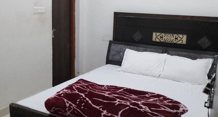 Shree Banke Bihari Guest House Room Type - Bedroom 3