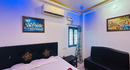 HOTEL YASH Room Type - AC Standard