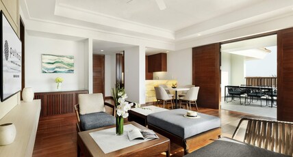 Pullman Danang Beach Resort Room Type - PENTHOUSE SUITE, 1 King-Size Bed, High Floor