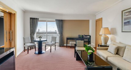 Sofitel Cairo Nile El Gezirah Room Type - Prestige Suite , 1 King Size , CLUB MILLESIME ACCESS Panoramic Nile View