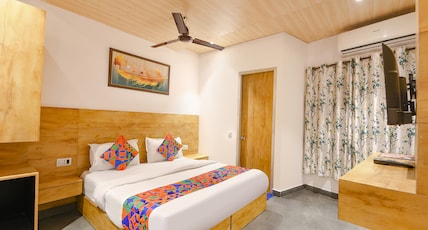 FabHotel Orchid Blu Room Type - Deluxe Room FabHotel Orchid Blu Room Type - Deluxe Room