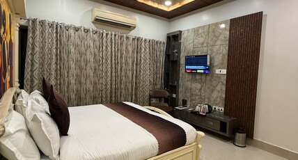 Pearl Of Varanasi (POV) - A Boutique Hotel Room Type - Premium Room Pearl Of Varanasi (POV) - A Boutique Hotel Room Type - Premium Room