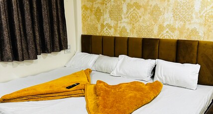 Hotel shipra Paradise Room Type - Bedroom 1