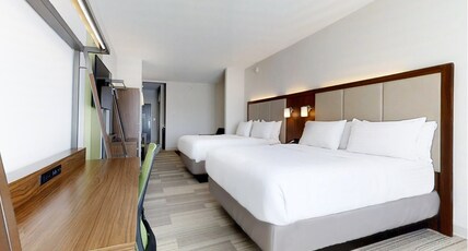 Holiday Inn Express SLIDELL Room Type - 2 Queen Beds Suite