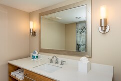 Holiday Inn Express and Suites La Jolla - Beach Area