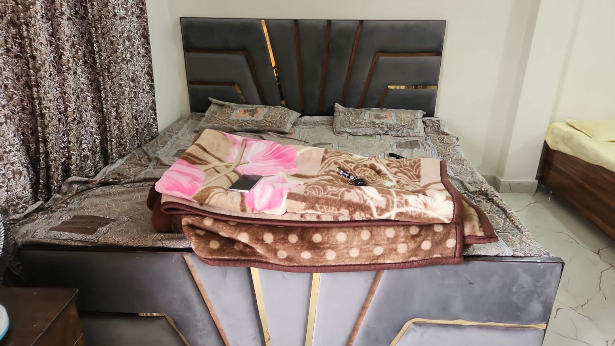 Devbhoomi Homestay Dehradun - Tap to explore photos