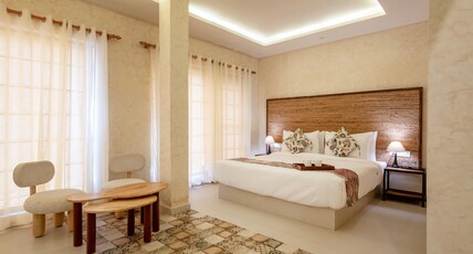 Valley By Grassfield Room Type - Boho Suite with Bath Tub and Hill view