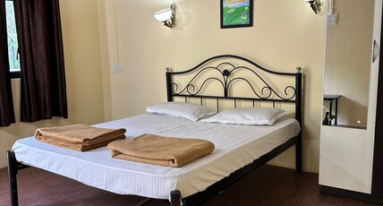 Blue Green Exotica Room Type - Classic River Side Cottage