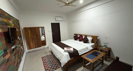 Lokosha Resort Room Type - Deluxe Double with Garden View