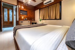 The Falcon Inn - Byculla