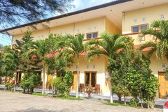 OYO 3096 Hotel Dewi Warsiki Near Gilimanuk Port