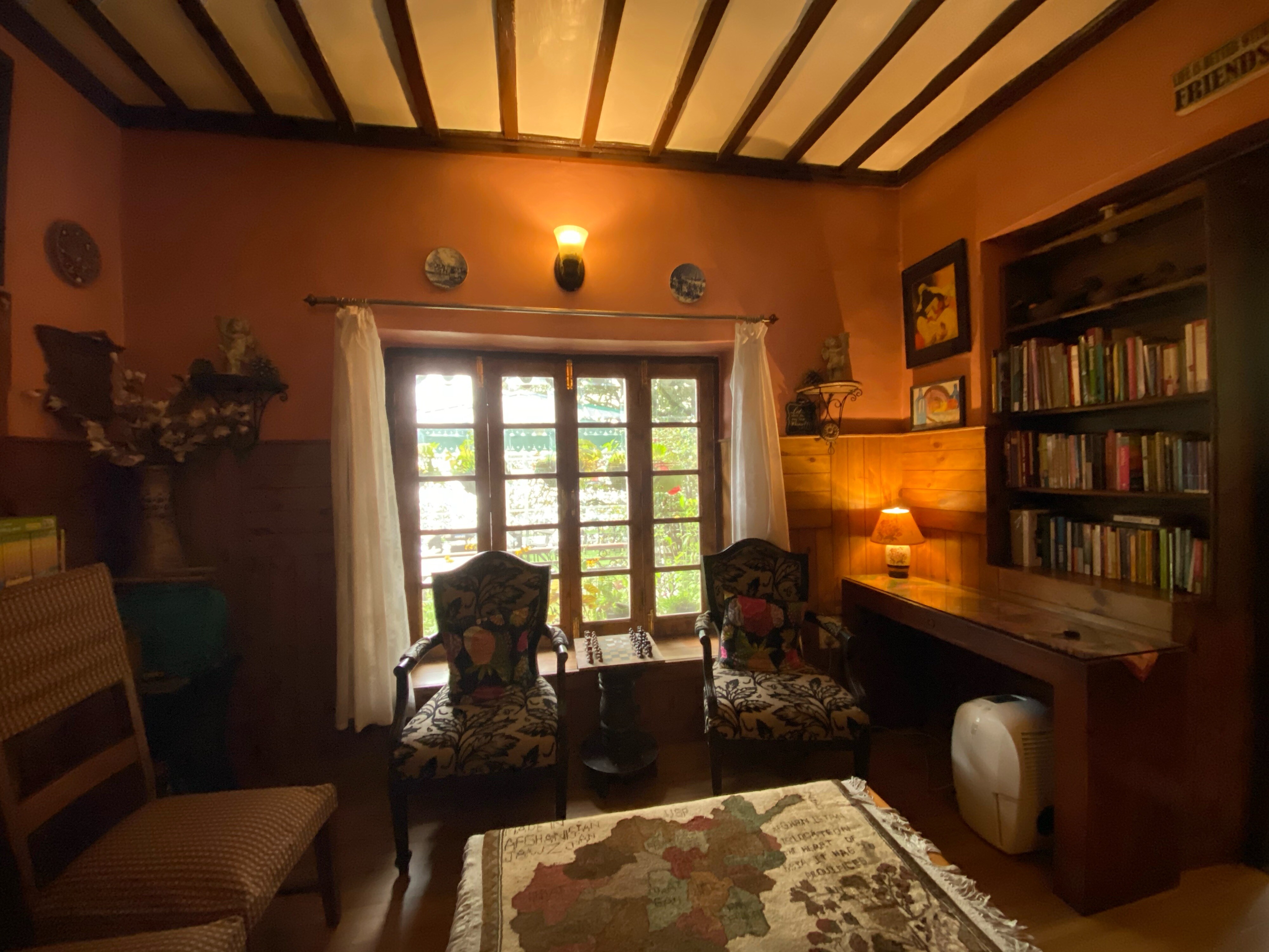 The Shaw Suite -La villa Bethany, Landour - Tap to explore photos