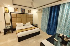 AARON HARIKANTA STAYZ  ( Rooms & Party )