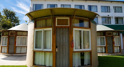 Bel La Monde Hotel Riverside - Jim Corbett Room Type - Mongolian Cottage