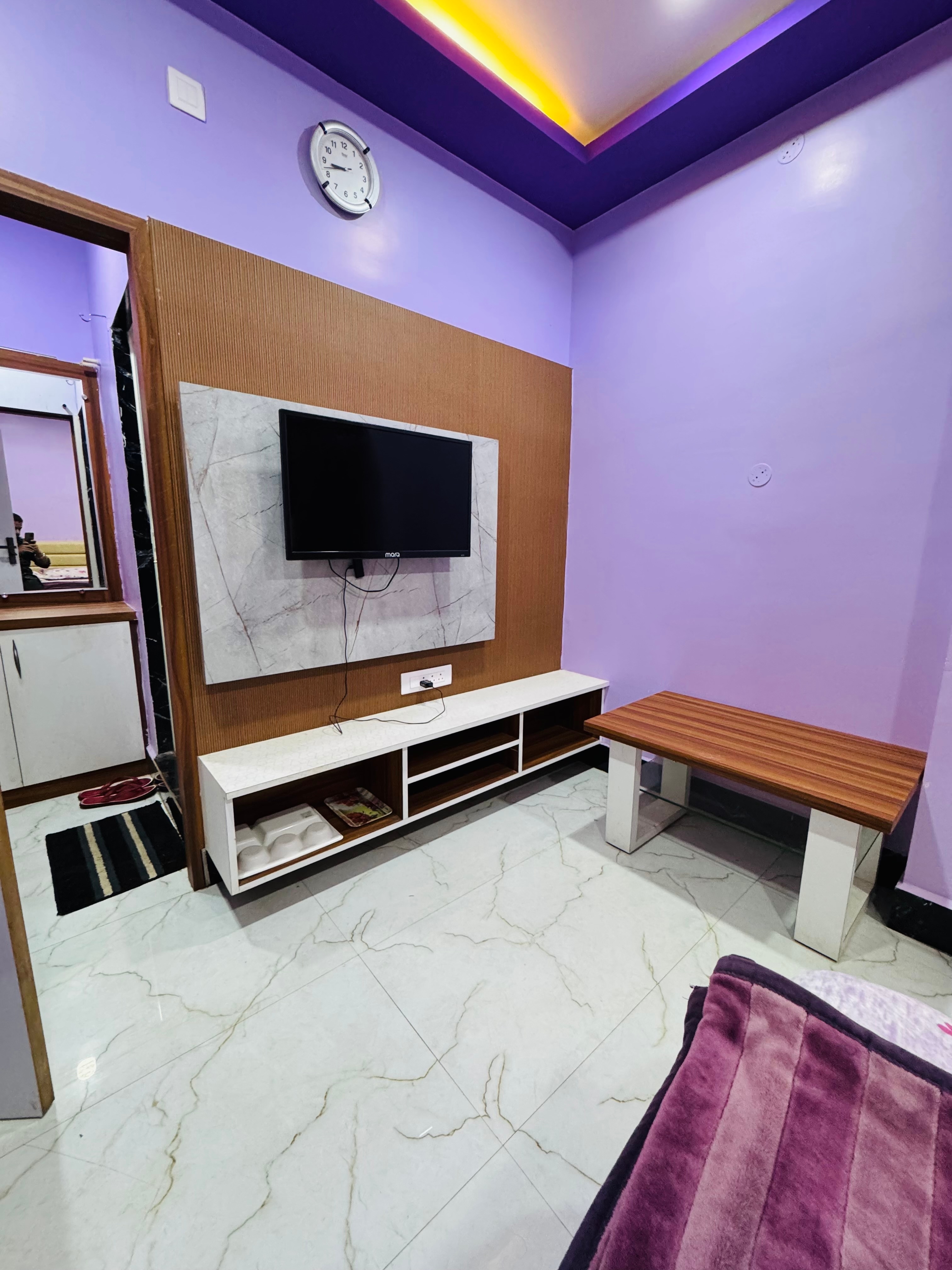 Jagat janani rooms & dormitory - Tap to explore photos