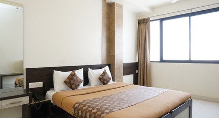 Hotel Pavitra Room Type - Executive Non AC Room