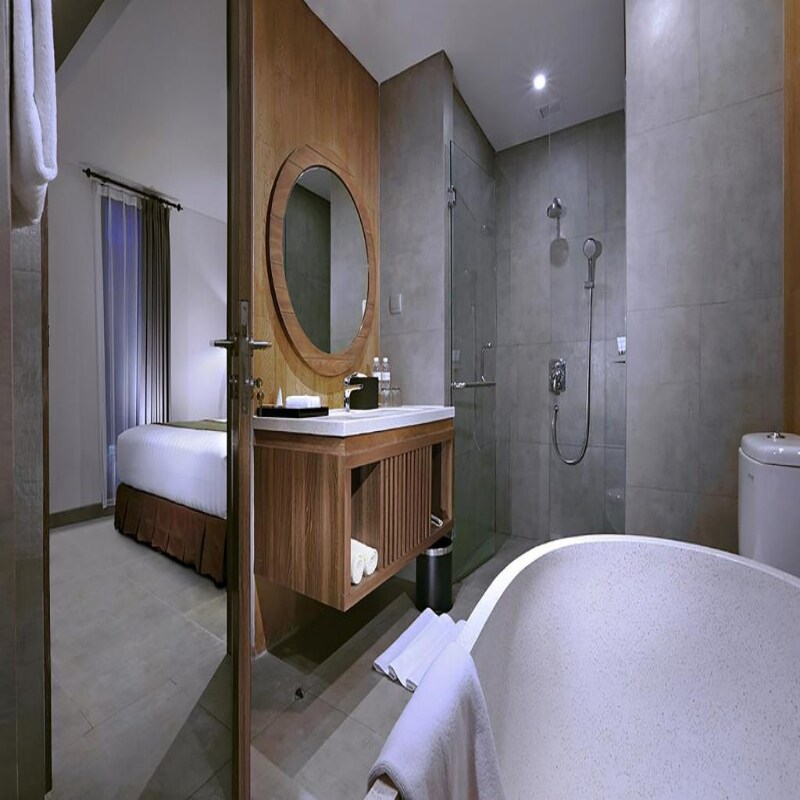 Fairfield by Marriott Bali South Kuta - Tap to explore photos