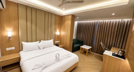 Hotel Kanha Avenue Room Type - Grand Room with City View Hotel Kanha Avenue Room Type - Grand Room with City View
