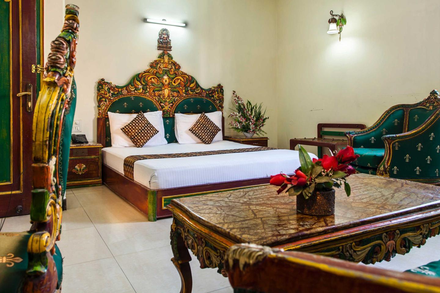 Hotel Sunstar Residency - Tap to explore photos