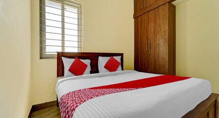 Hotel O MM Home Stays Room Type - Classic