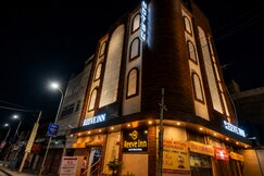 Hotel Reeve Inn