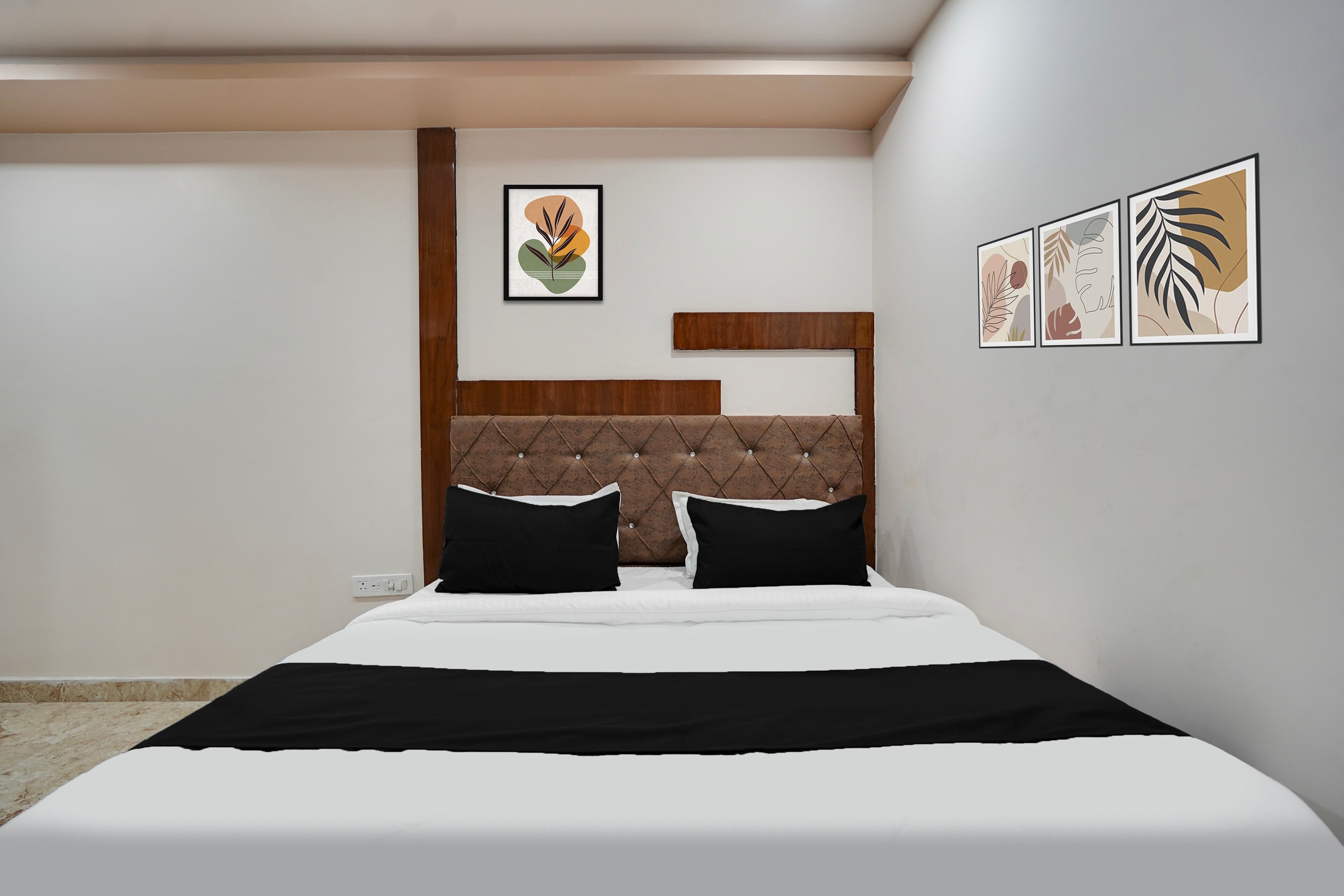 Hotel O Ajmer Central Formerly Grand Suman - Tap to explore photos