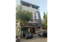 FabHotel Staywell