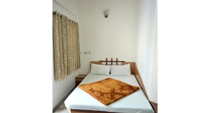 Hotel Roshan Palace Room Type - Standard Non Ac room