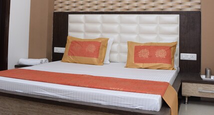 Mohit International Bias 40 km from Amritsar Room Type - Deluxe double Room