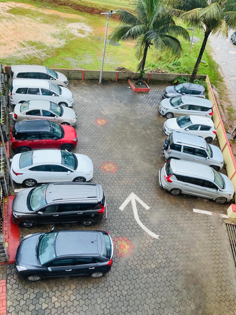 Shreematha Residency Lodging and Bording Hornadu - Tap to explore photos