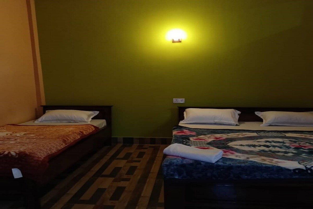 Monirams Inn,kaziranga - Tap to explore photos